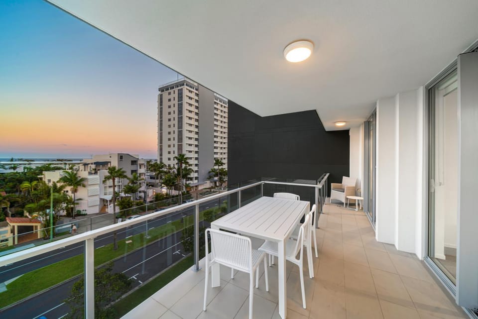 View (from property/room), Balcony/Terrace, Sea view