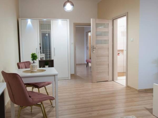 Seating area, wardrobe