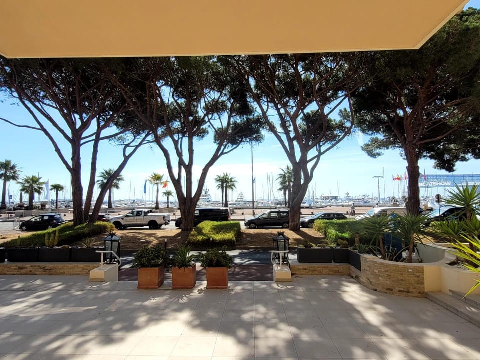 SEA/BEACH-STUDIO MANDELIEU Apartment in Mandelieu-La Napoule