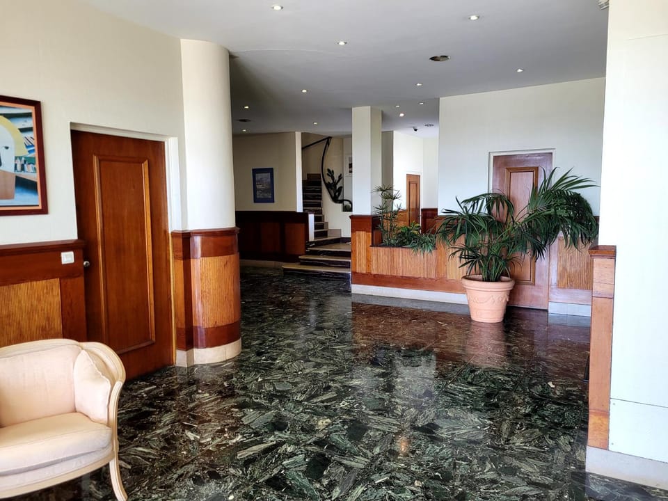 SEA/BEACH-STUDIO MANDELIEU Apartment in Mandelieu-La Napoule