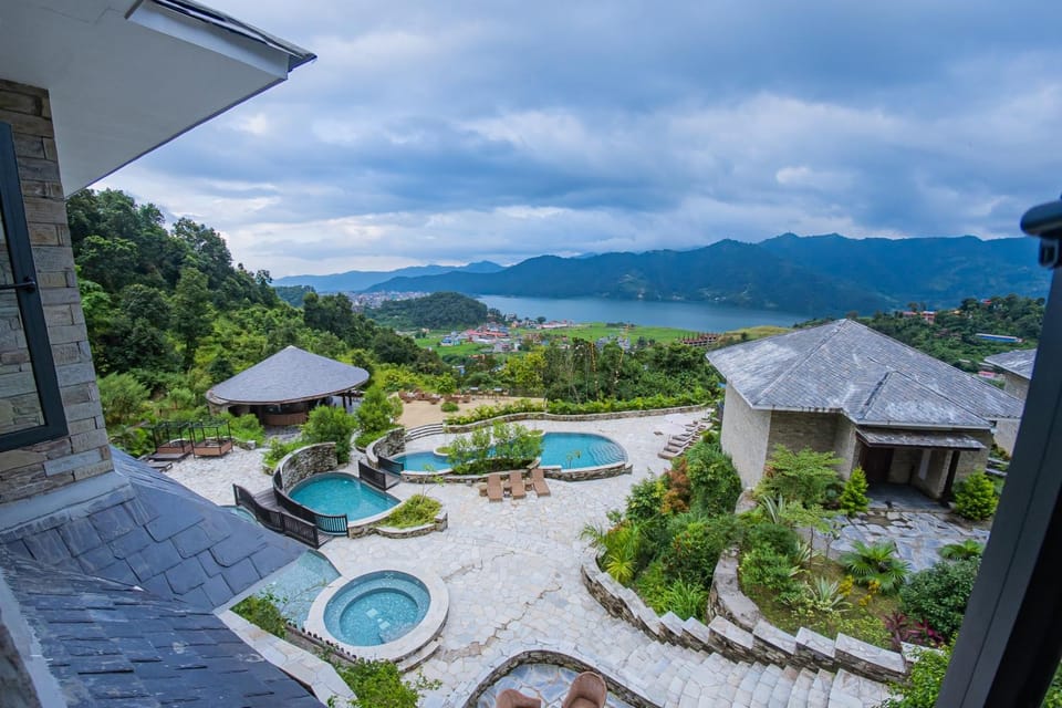 Lake view, Pool view