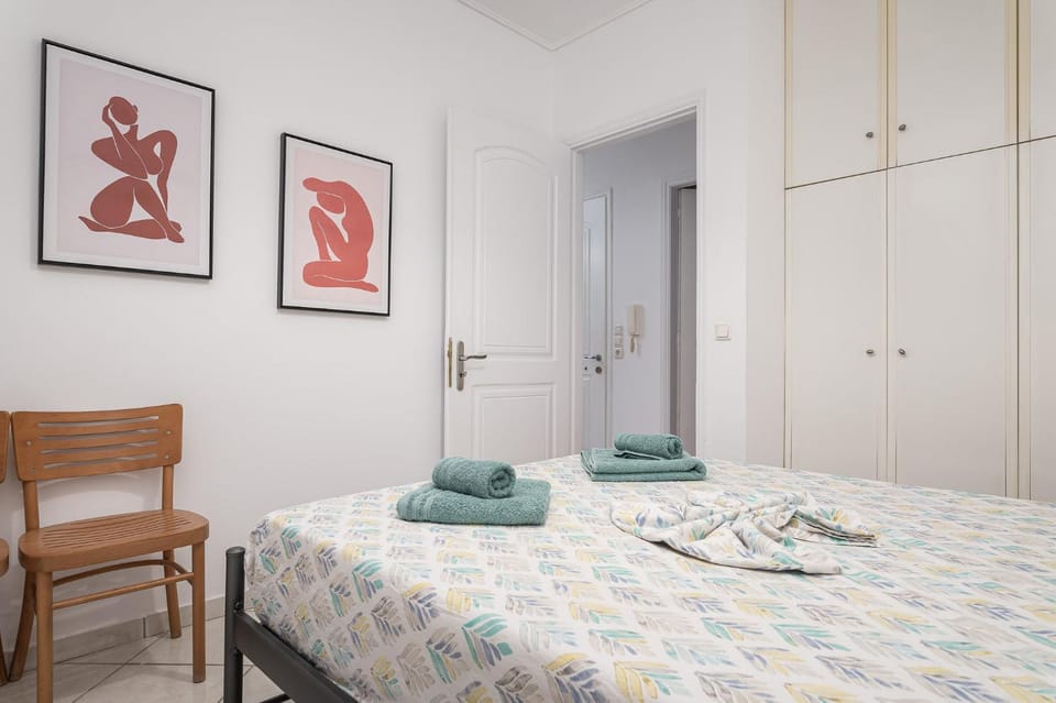 Elegant Studio by the Beach in Ireon on Semi Basement Level Apartment in Samos, Greece