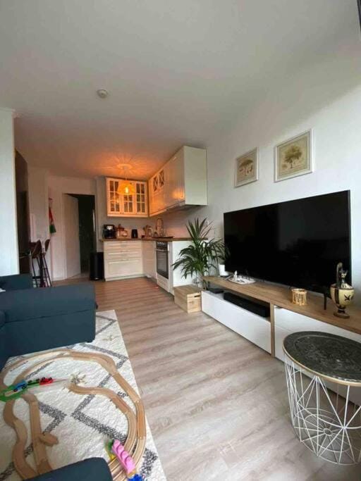 Quiet sea view with pool Apartment in Cannes