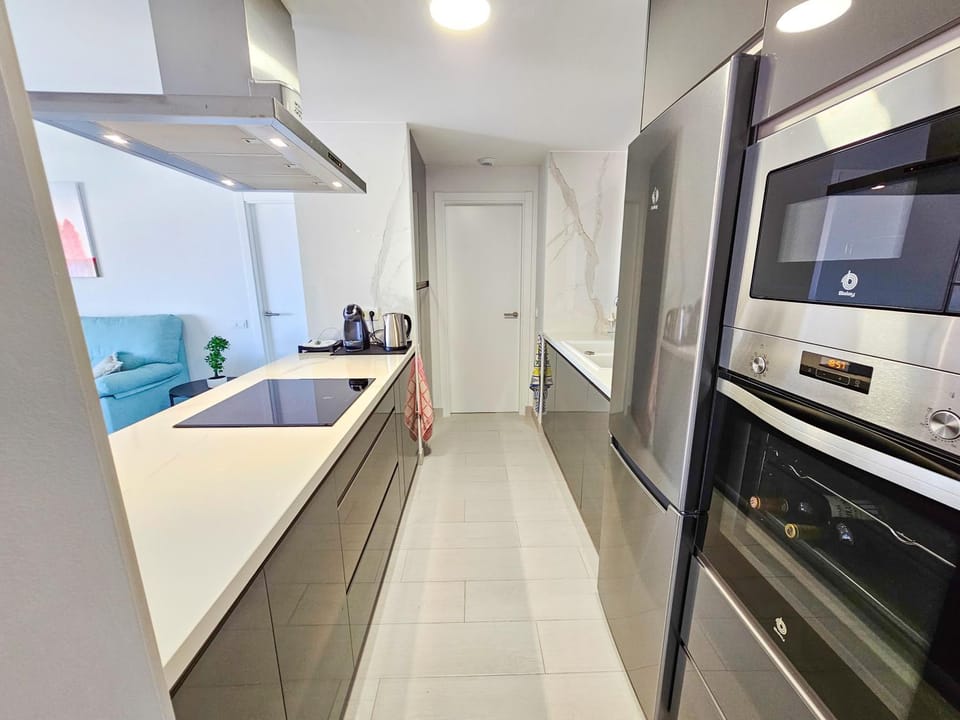 Kitchen or kitchenette, dishwasher, minibar, pet friendly, stove, toaster