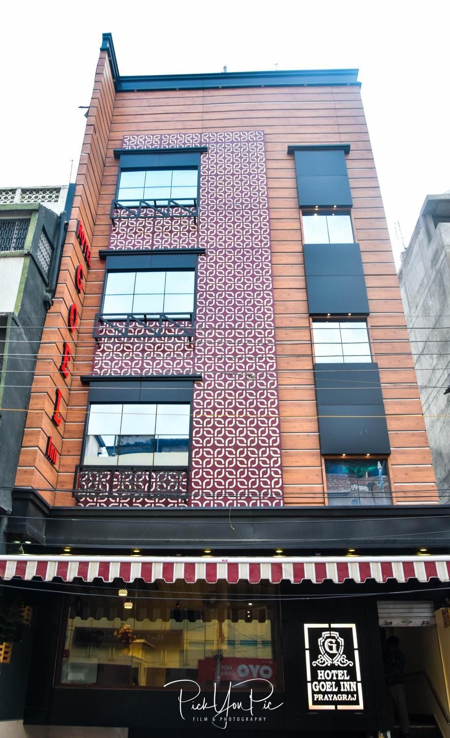 Property building, Facade/entrance
