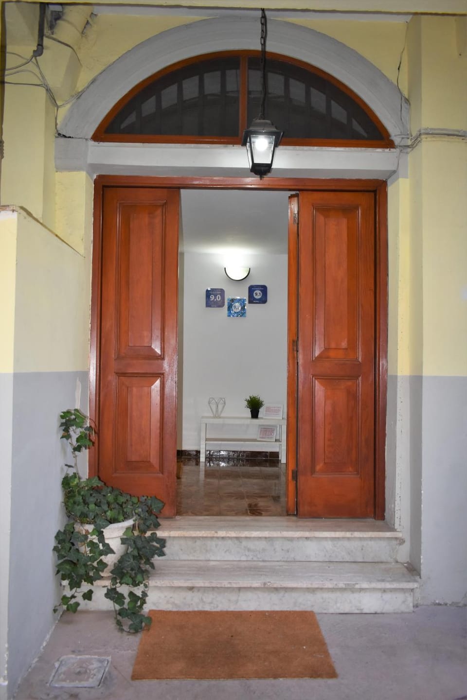 Inner courtyard view