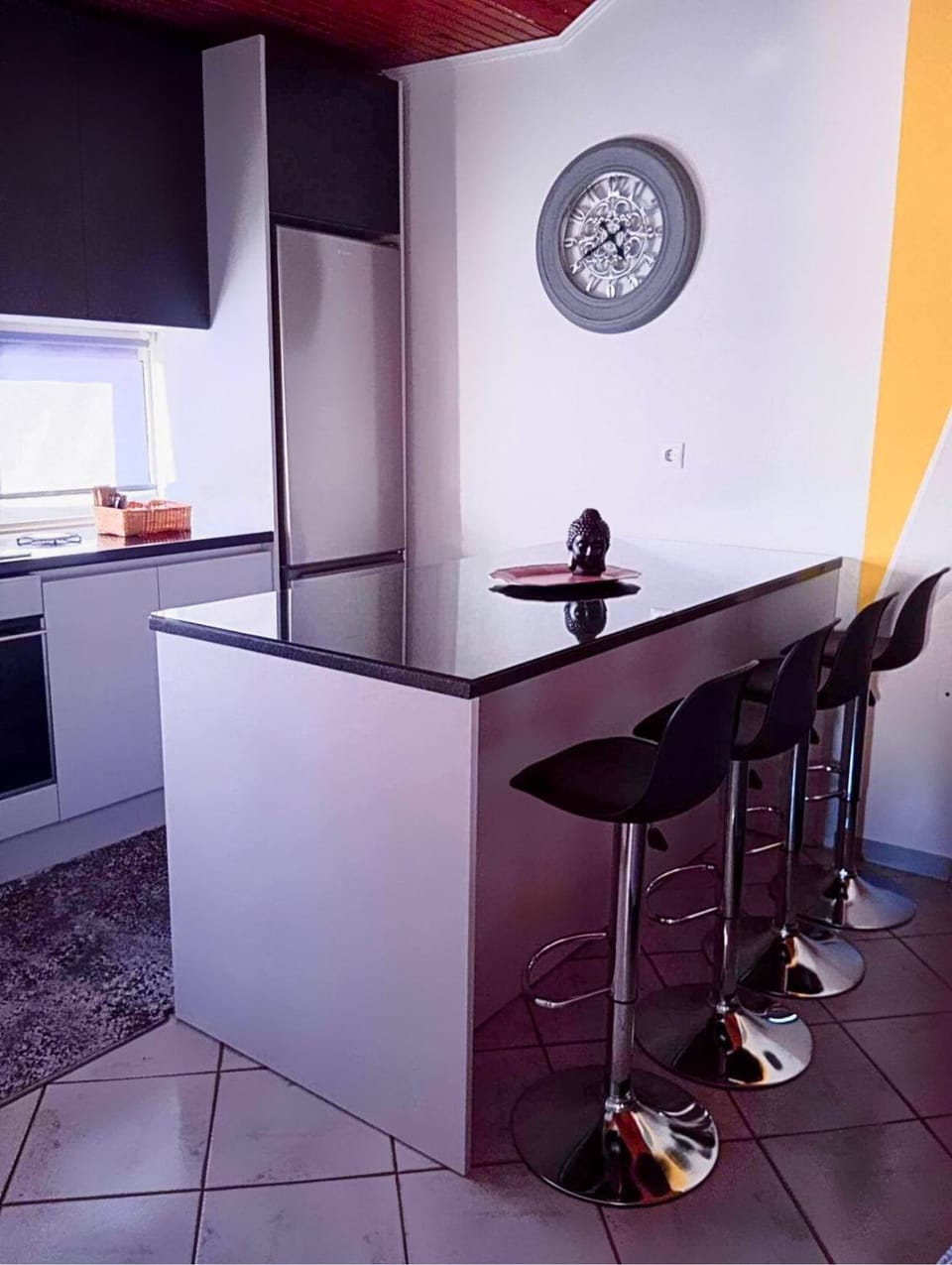 Living room, Photo of the whole room, Seating area, Dining area, kitchen