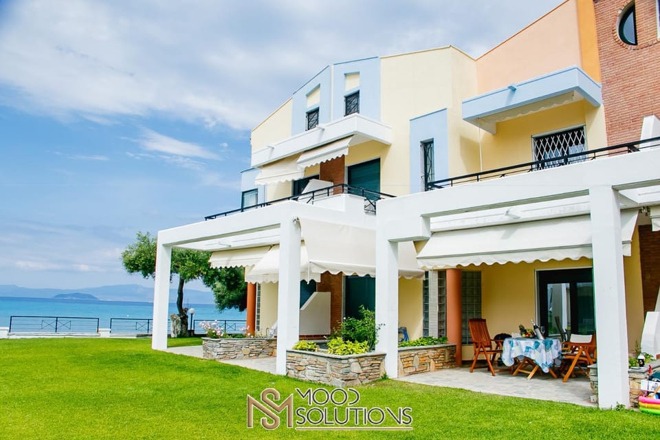 Garden, Sea view