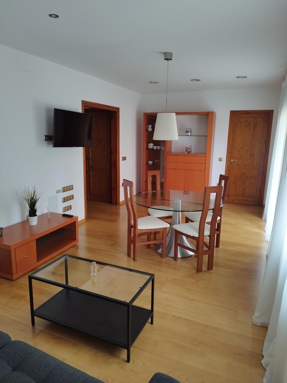 Communal lounge/ TV room, Living room