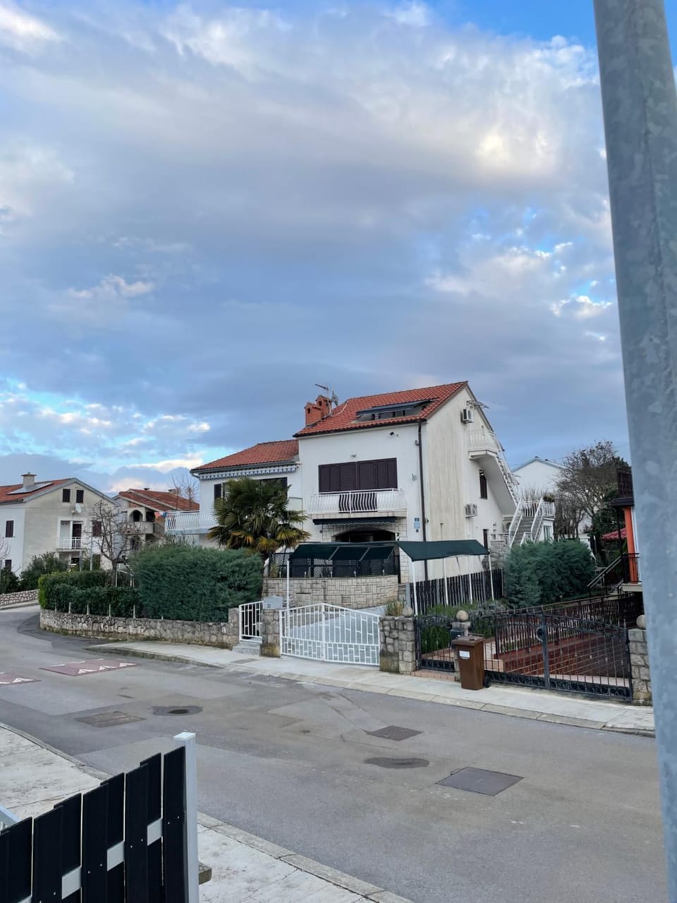 Property building, Street view