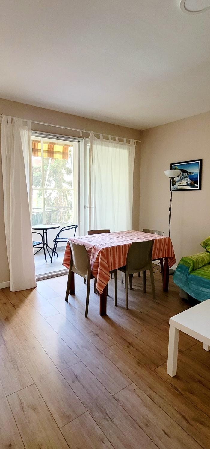 Near beach apartment. Apartment in Tirana County, Albania