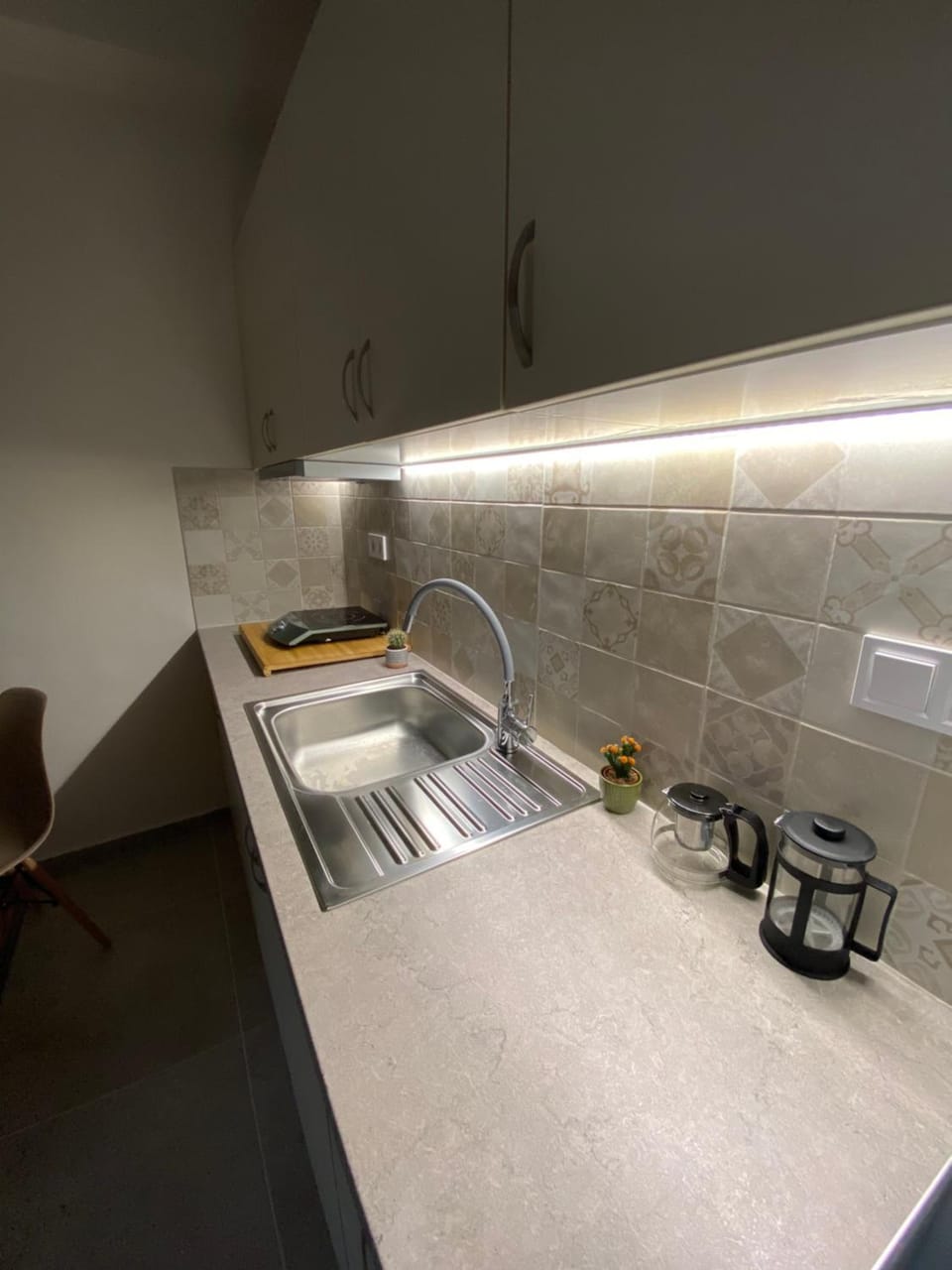 Nike’s Katechaki Apartment in Athens
