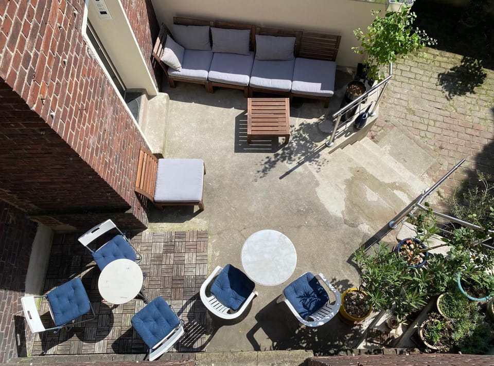 3 Rooms, free Parking, 25 min to Düsseldorf, 200 Mbps WLAN Apartment in Krefeld