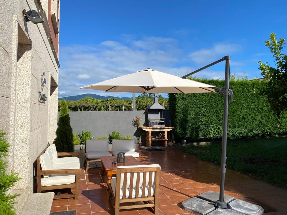 BBQ facilities, Garden, Balcony/Terrace