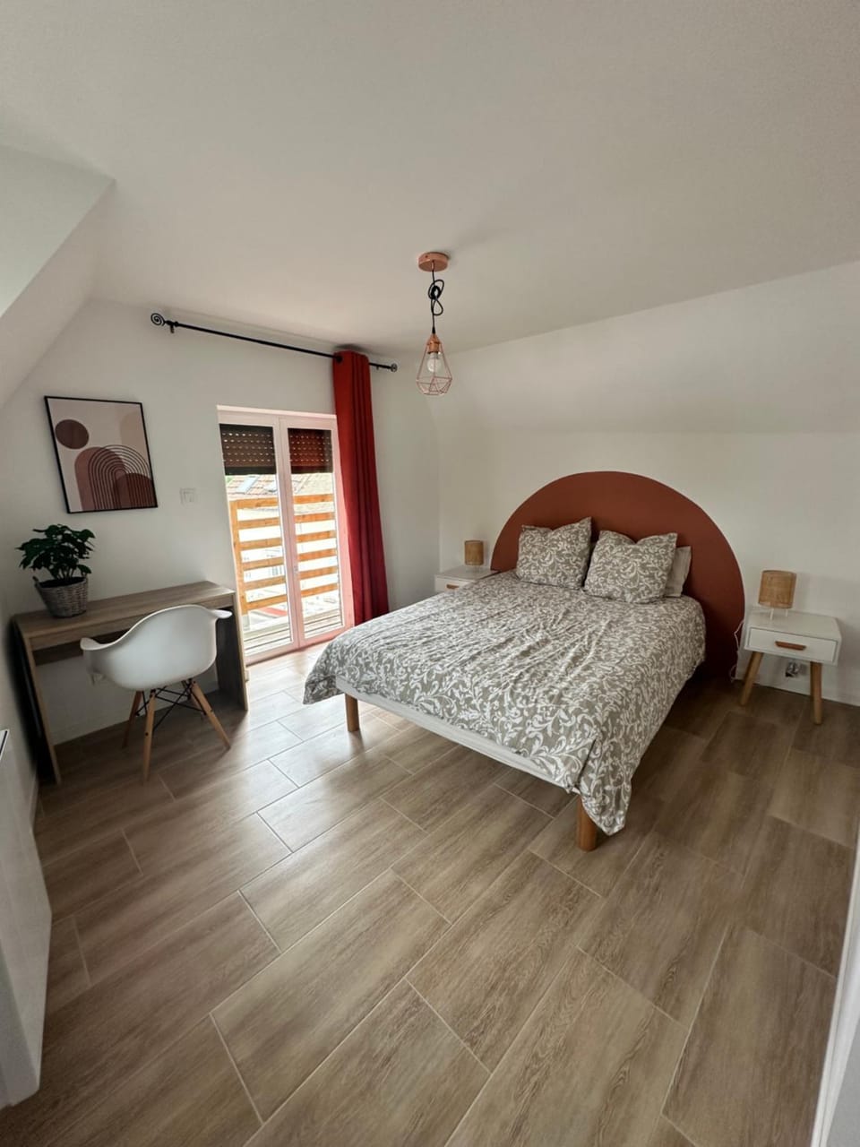 Bed, Bedroom