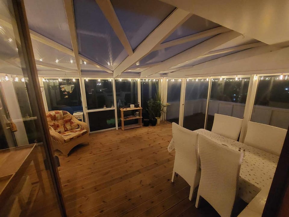 Night, Balcony/Terrace, Seating area, Dining area