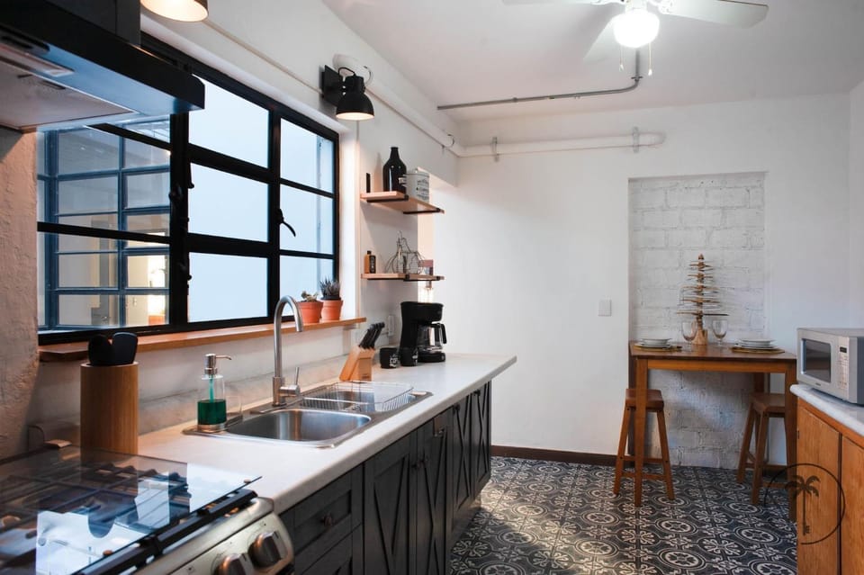 Kitchen or kitchenette