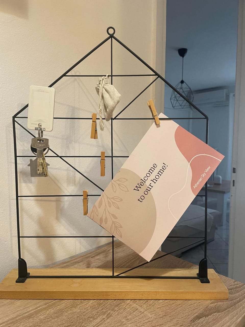 Athenian Sky View - next to Metro Apartment in Athens