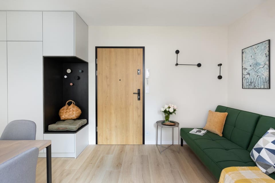 Bed, Living room, Seating area, wardrobe