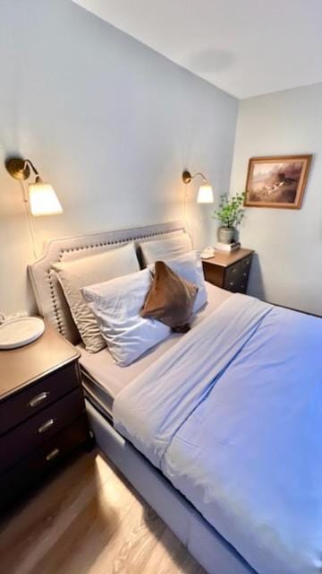 Pézenas Centre Historique - plages à 20 mn - climatisation Apartment in Pézenas