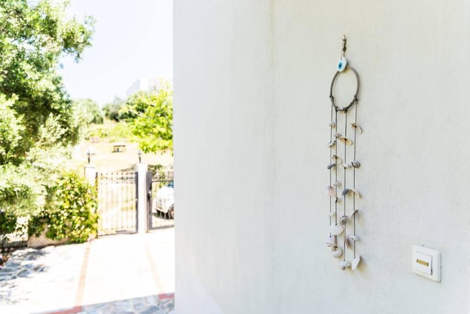 Serenity Cove, The Fox s Lair Hospitality Apartment in Halkidiki