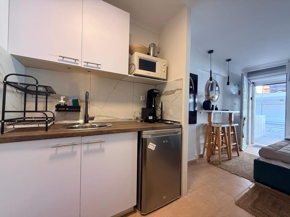 Coffee/tea facilities, Kitchen or kitchenette, minibar, toaster