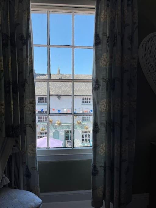 Cosy 2 bed flat in Crickhowell Apartment in Wales