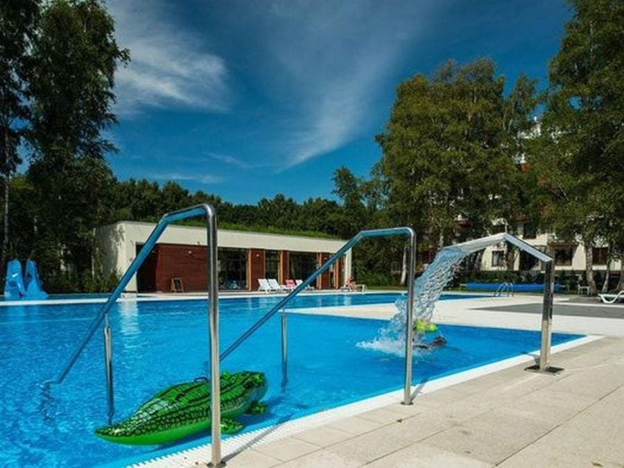 Day, Swimming pool, Swimming pool