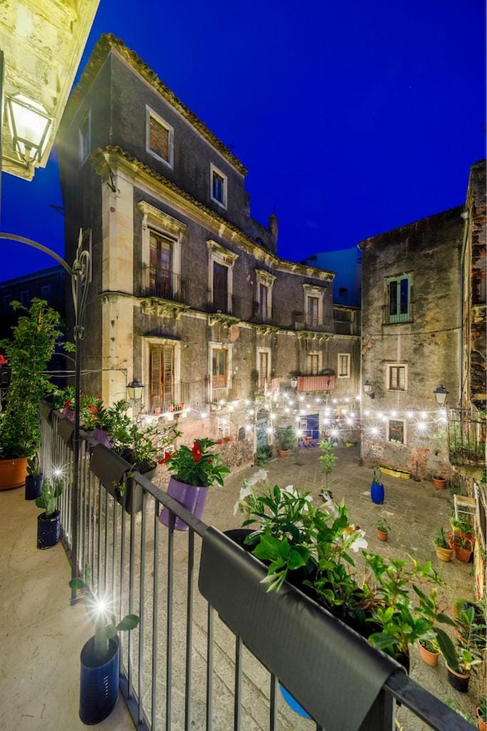 Night, Balcony/Terrace