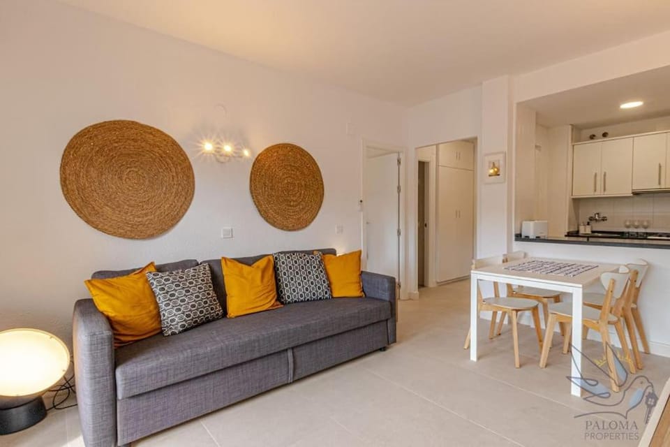 Benal beach 1BDR apartament with water park Apartment in Benalmadena