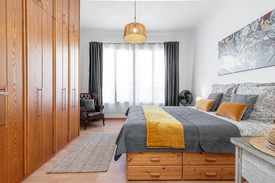 Bed, Bedroom, wardrobe