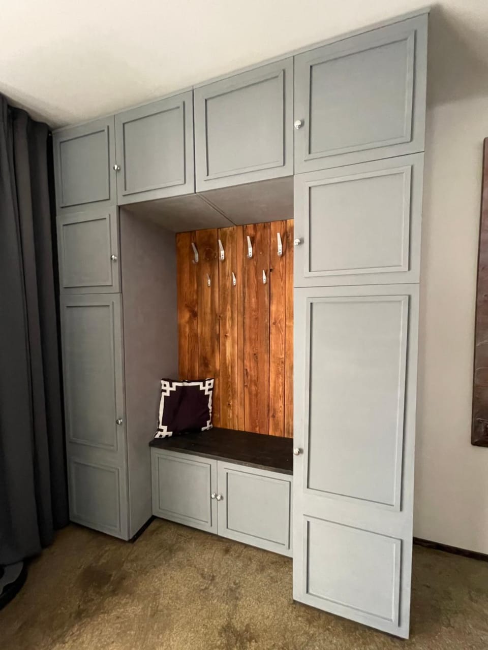 wardrobe