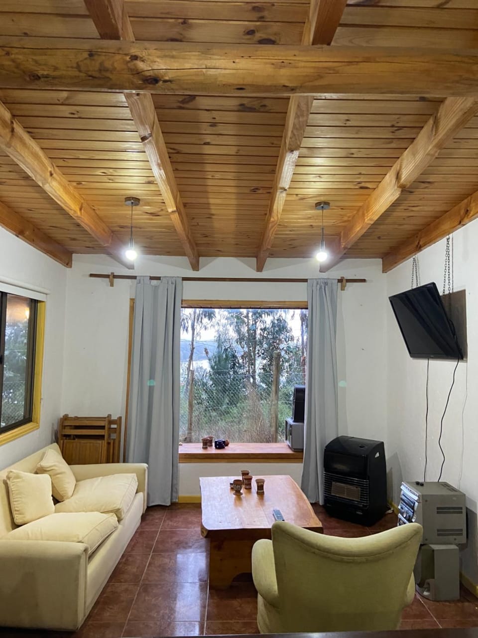 Cabaña aquelarre House in O'Higgins, Chile