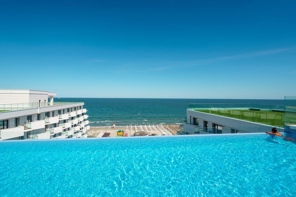 Day, Sea view, Swimming pool, sunbed