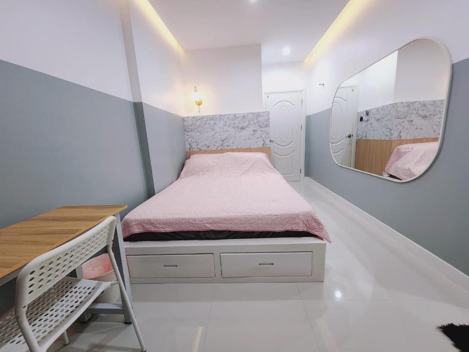 PPhouse Boutique House Phuket Town Bed and Breakfast in Phuket