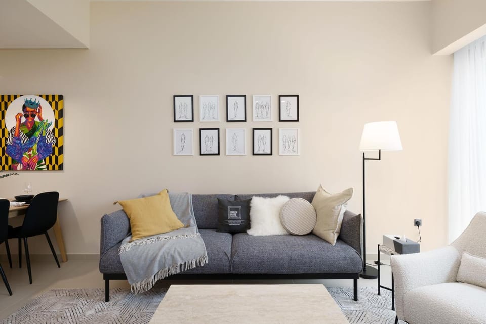 Living room, Seating area