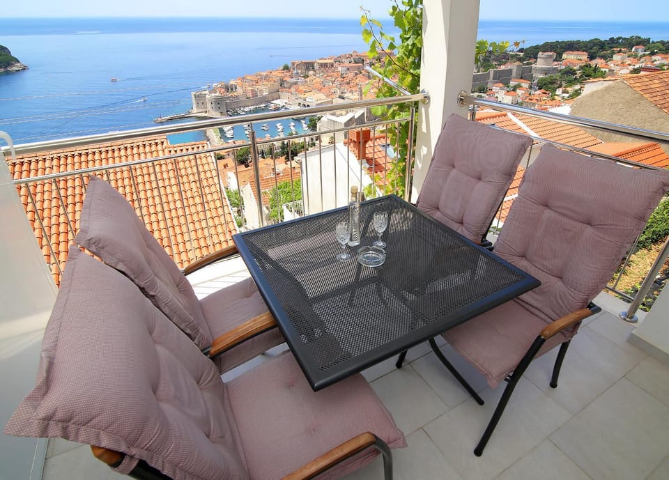 Exclusive Old Town and Sea View Apartments Apartment in Dubrovnik