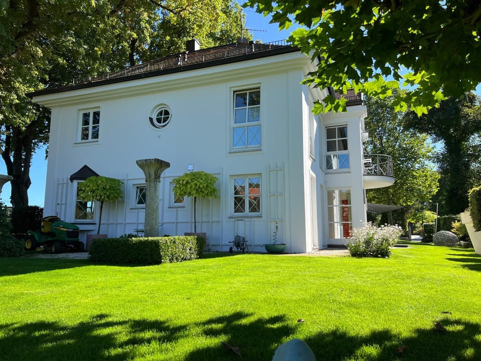 Garden, Garden view