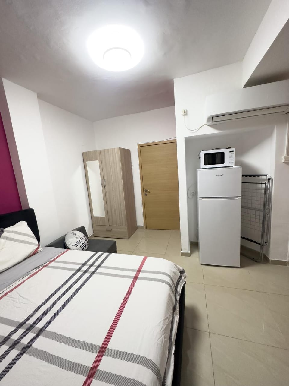 Luxury Ha'Atsmaut Suite - 5Min Walk Sea Apartment in Tel Aviv District
