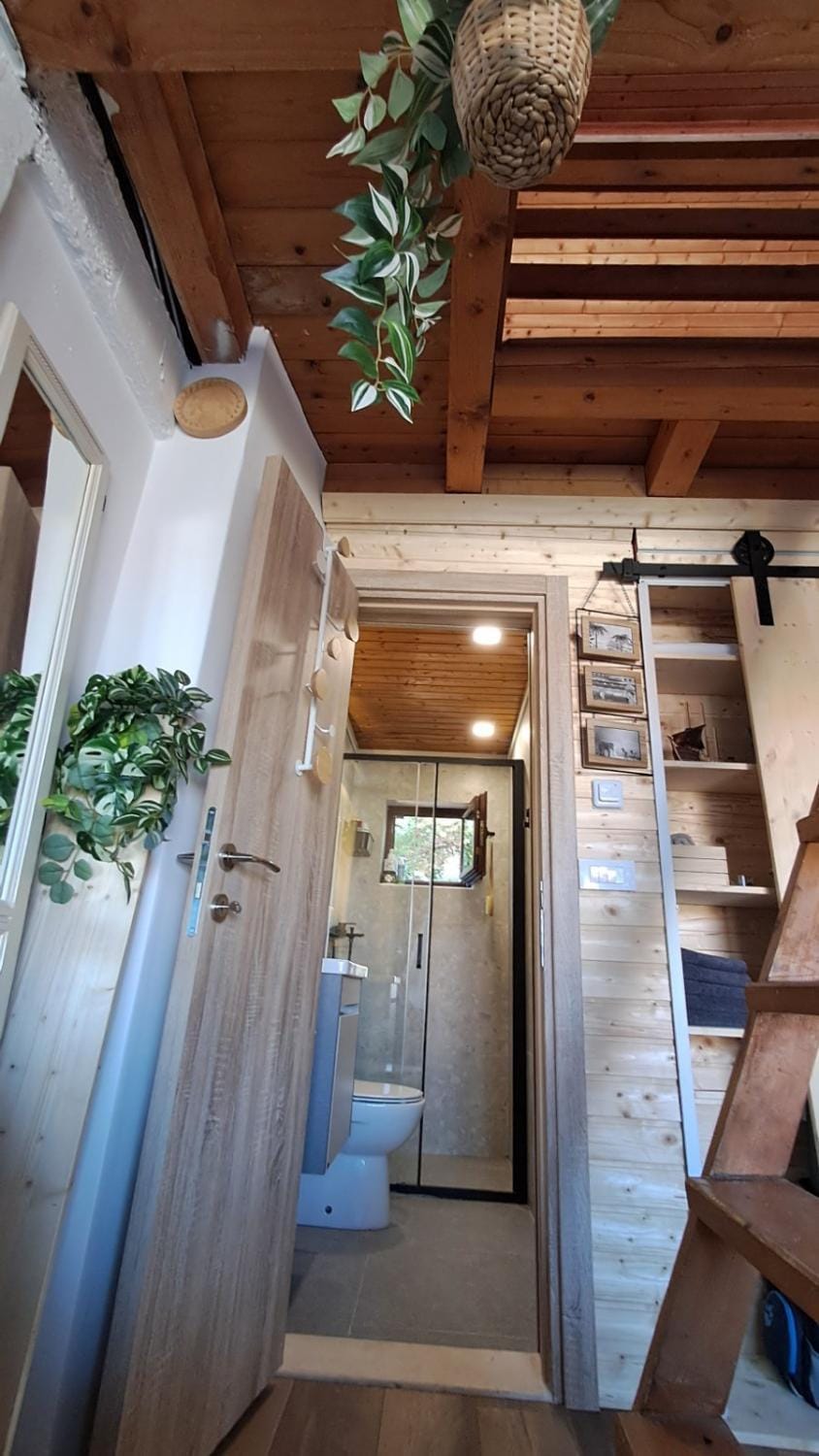 Living room, wardrobe