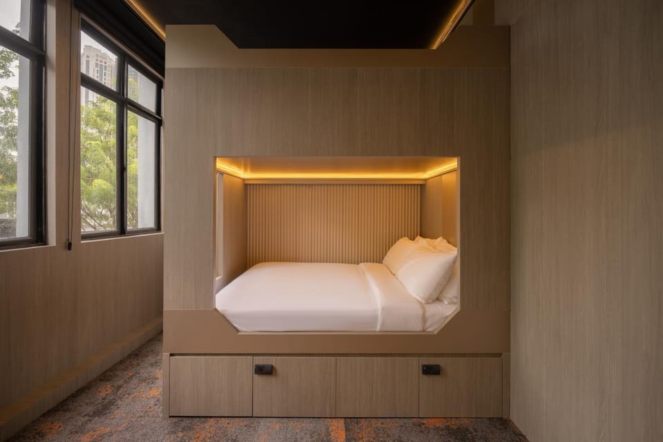 Cube Social Boutique Capsule Hotel at Boat Quay Hostel in Singapore