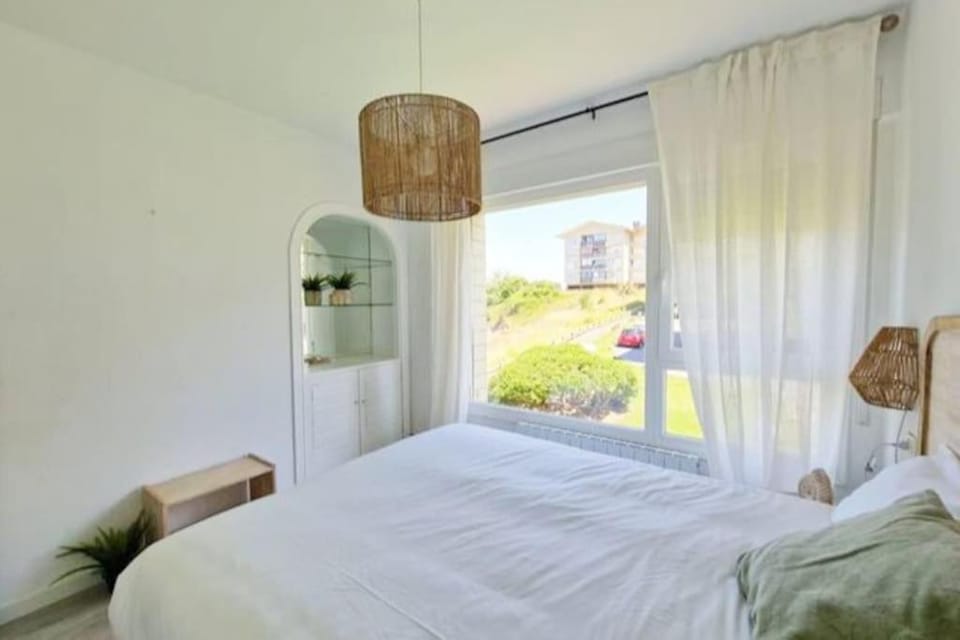 ASTONISHING SEA VIEWS - Club & Pool & Parking by ALOHA Bilbao Apartment in Sopelana