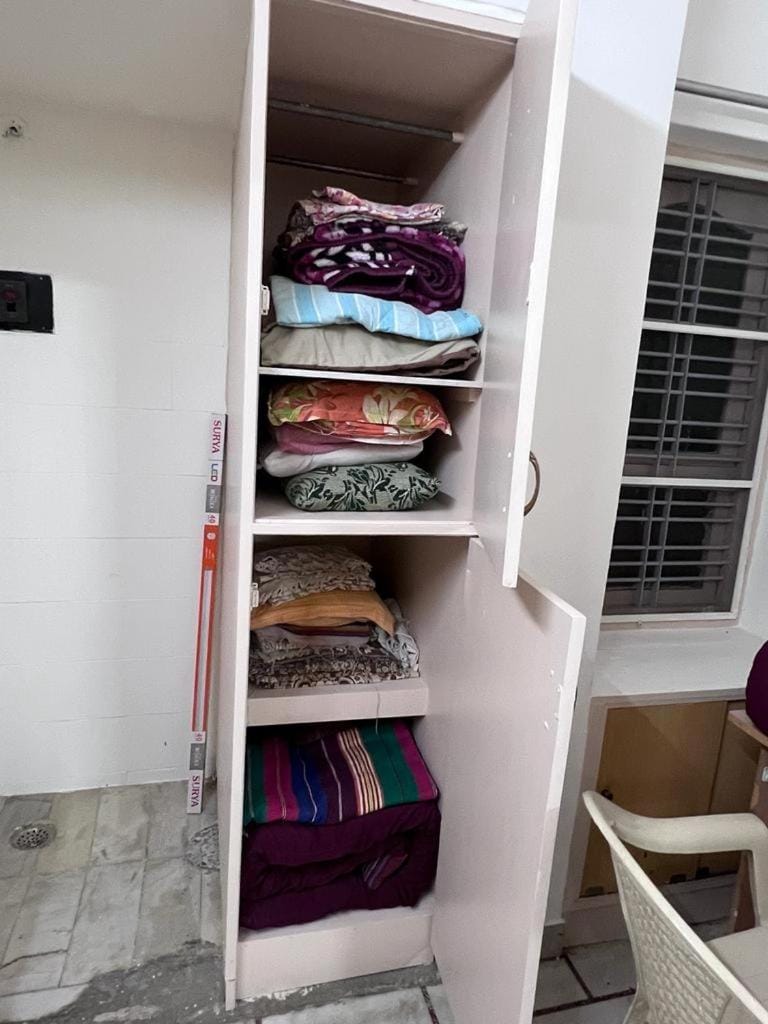 wardrobe