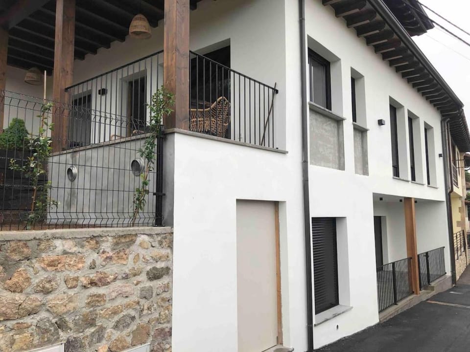 NUEVO Loylla Niembro a 500 m de la playa House in Cantabria