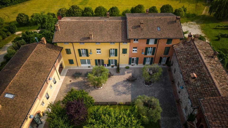 Agriturismo Corte Salandini Farm Stay in Province of Brescia