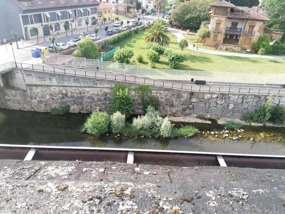 Landmark view, River view
