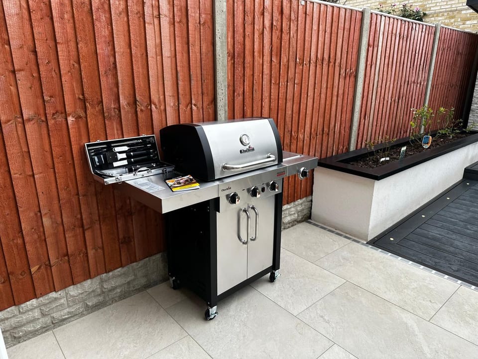 BBQ facilities, BBQ facilities, Garden