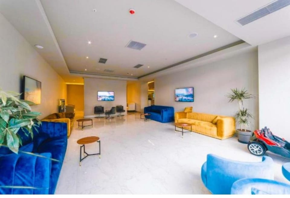 Communal lounge/ TV room, Seating area