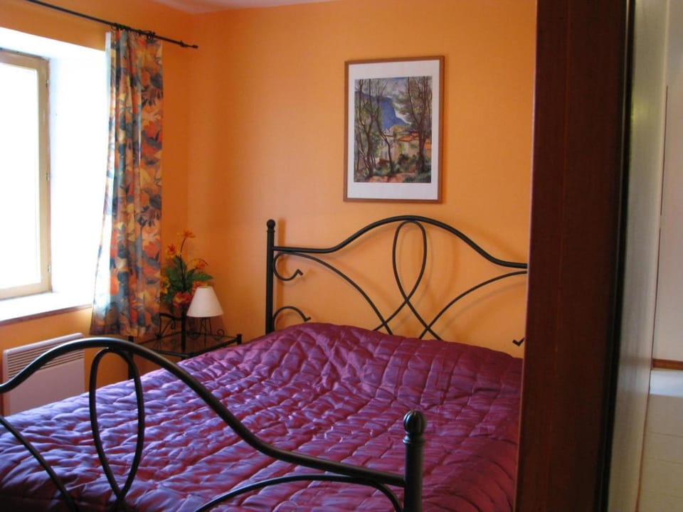 Chez laure House in Grand Est