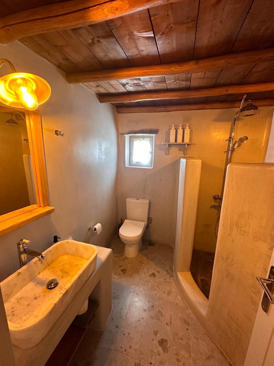 Rizes Mykonos - Folklore Farmstead Farm Stay in Mykonos, Mikonos 846 00, Greece